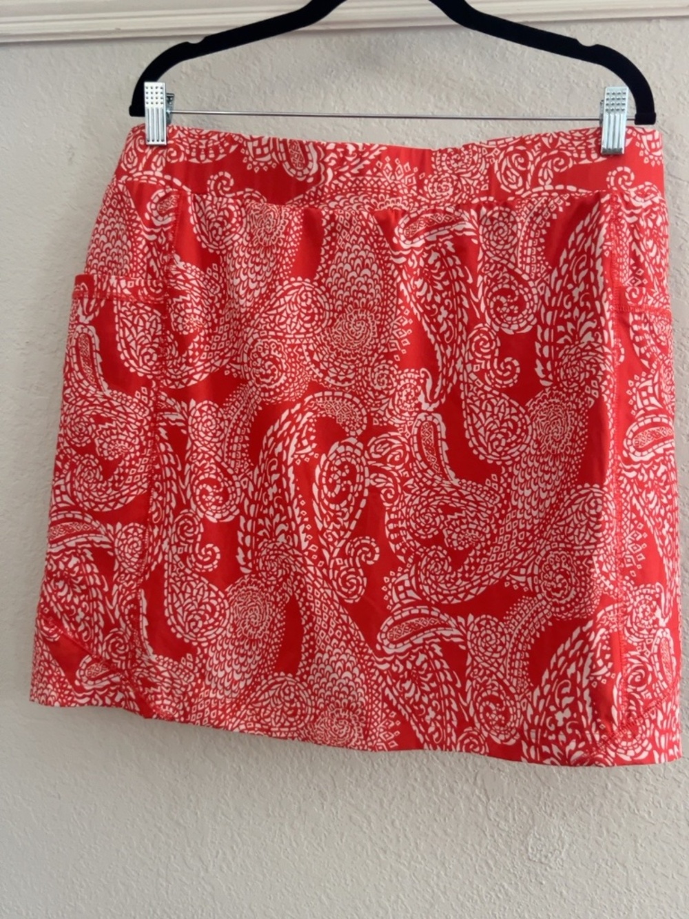 Chico’s Paisley Golf Skort Size 3 US 16 Orange White Built In Shorts